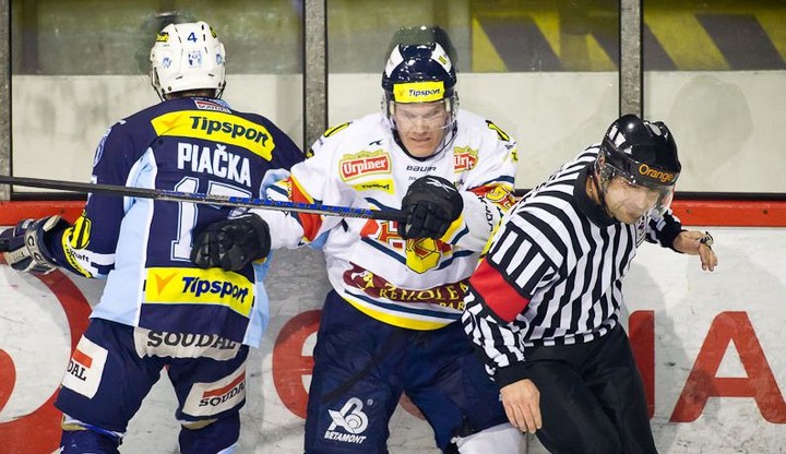 Nitra opäť stratila dvojgólový náskok, vo Zvolene prehrala 3:4